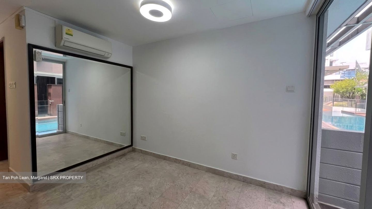 Water Terrace (D19), Terrace #615151591